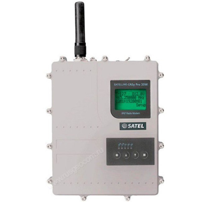 GNSS приёмник GeoMax Zenith35 PRO Base (GSM-UHF) с внешним радиомодемом GNSS приёмник GeoMax Zenith35 PRO Base (GSM-UHF) с внешним радиомодемом
