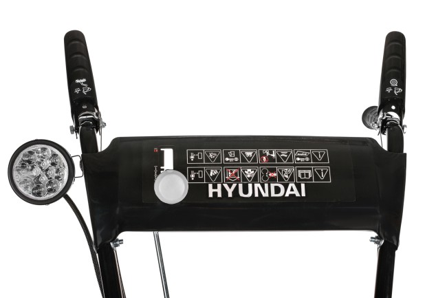 Бензиновый снегоуборщик Hyundai S 5556 Бензиновый снегоуборщик Hyundai S 5556