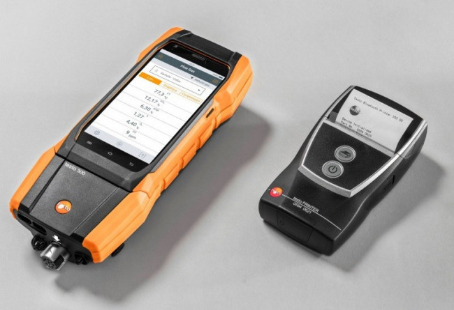 Комплект Testo 300 (O2, CO  без Н2-компенсации до 4000 ppm) Комплект Testo 300 (O2, CO  без Н2-компенсации до 4000 ppm)