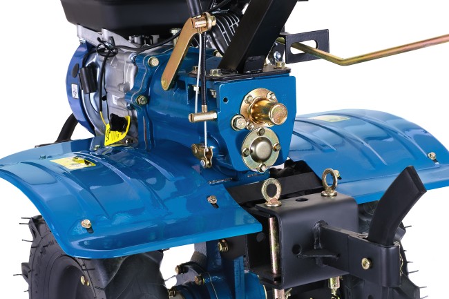 Бензиновый мотоблок  Hyundai T 1300 с комплектом колес Бензиновый мотоблок  Hyundai T 1300 с комплектом колес